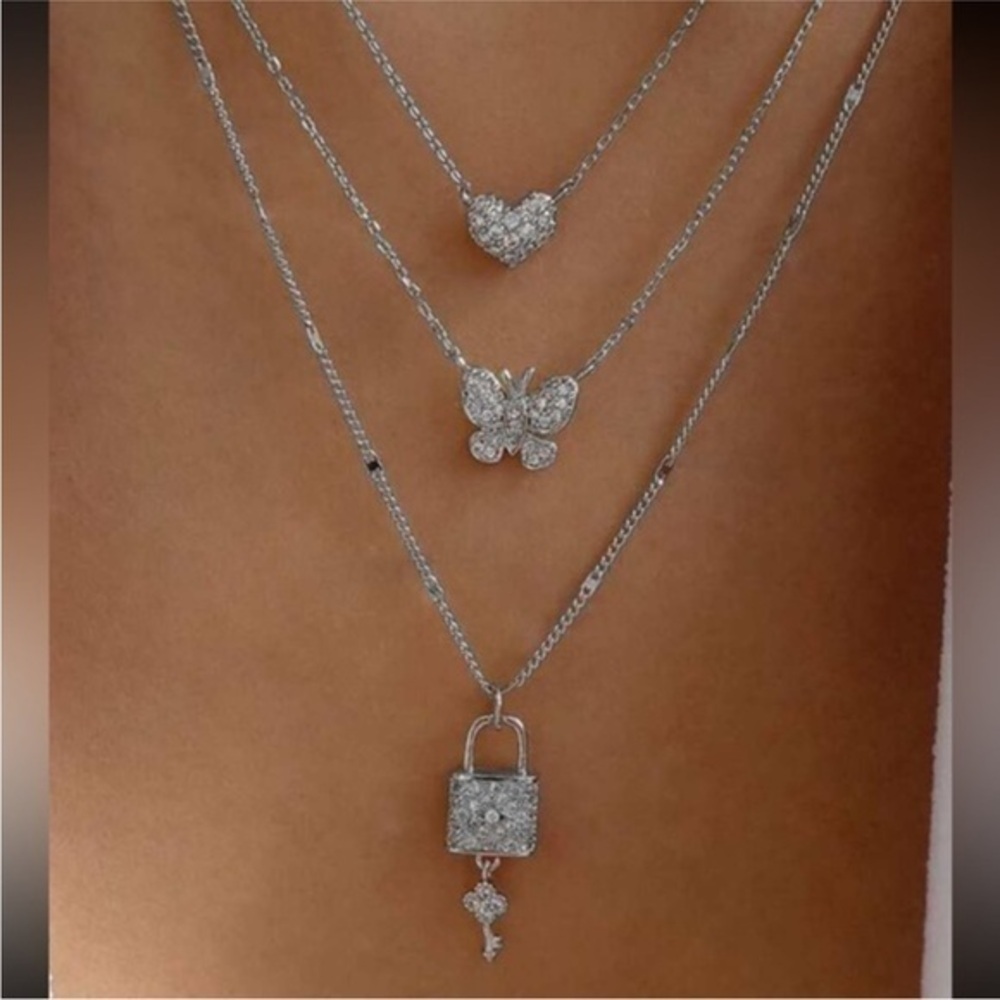 Silver necklace
